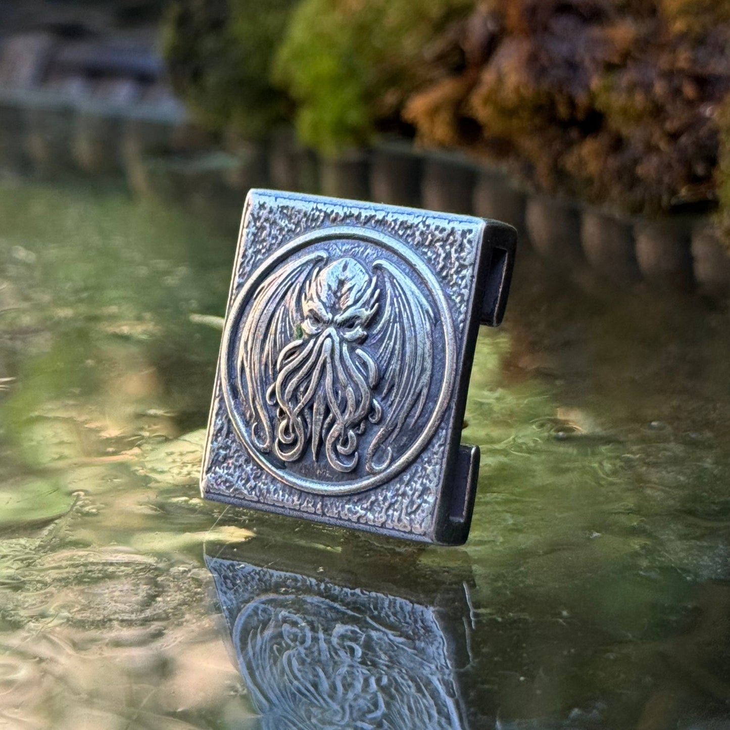Cthulhu molle clip