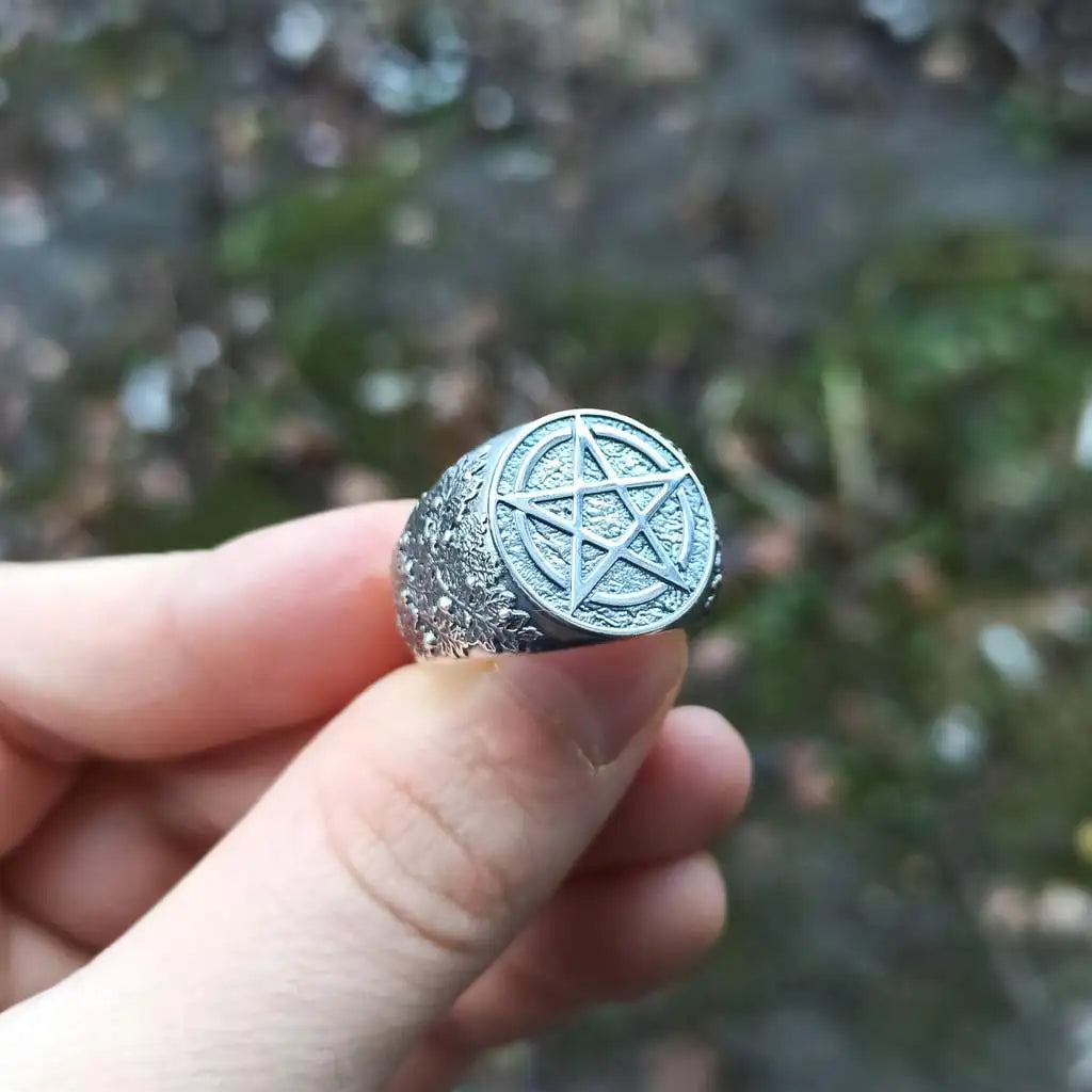 Bague pentacle Wiccan en bronze