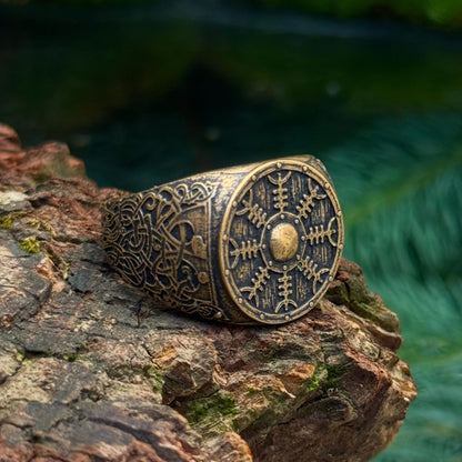 Viking shield Aegishjalmur ring