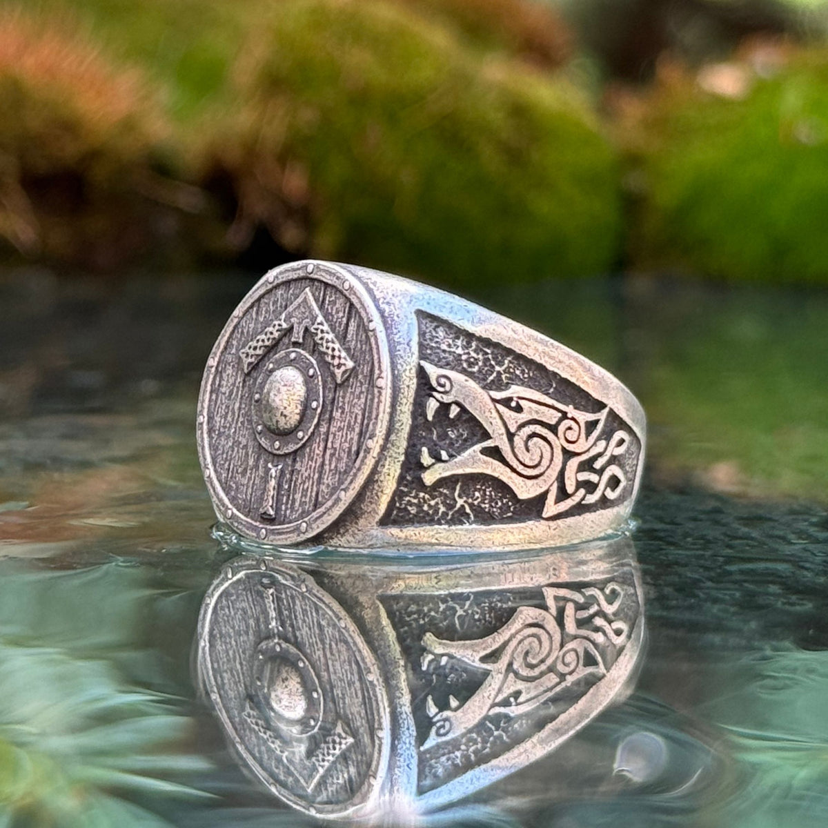 Tiwaz rune shield ring