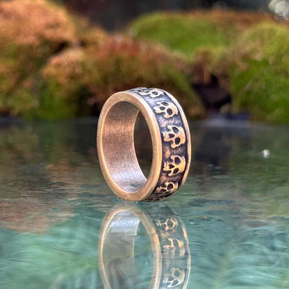 Skull band ring