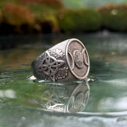 Triple Moon Ring — Goddess Symbol