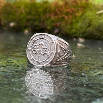 Clauneck Sigil Ring