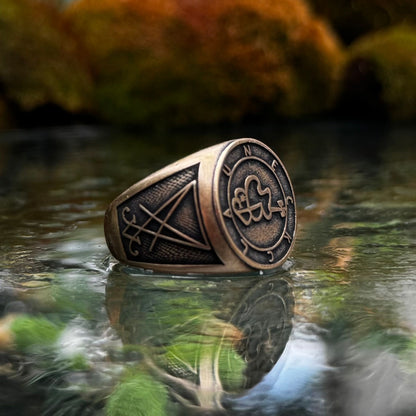 Clauneck Sigil Ring