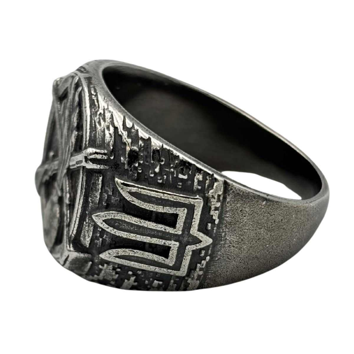 Ukrainian Mechanized Troops ring