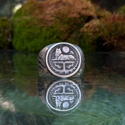 Ichkerian flag ring