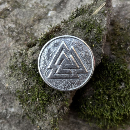 Valknut round paracord bead