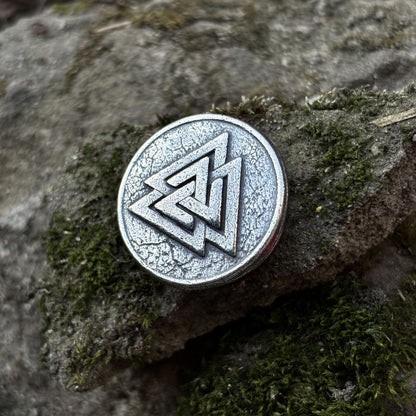 Valknut round paracord bead