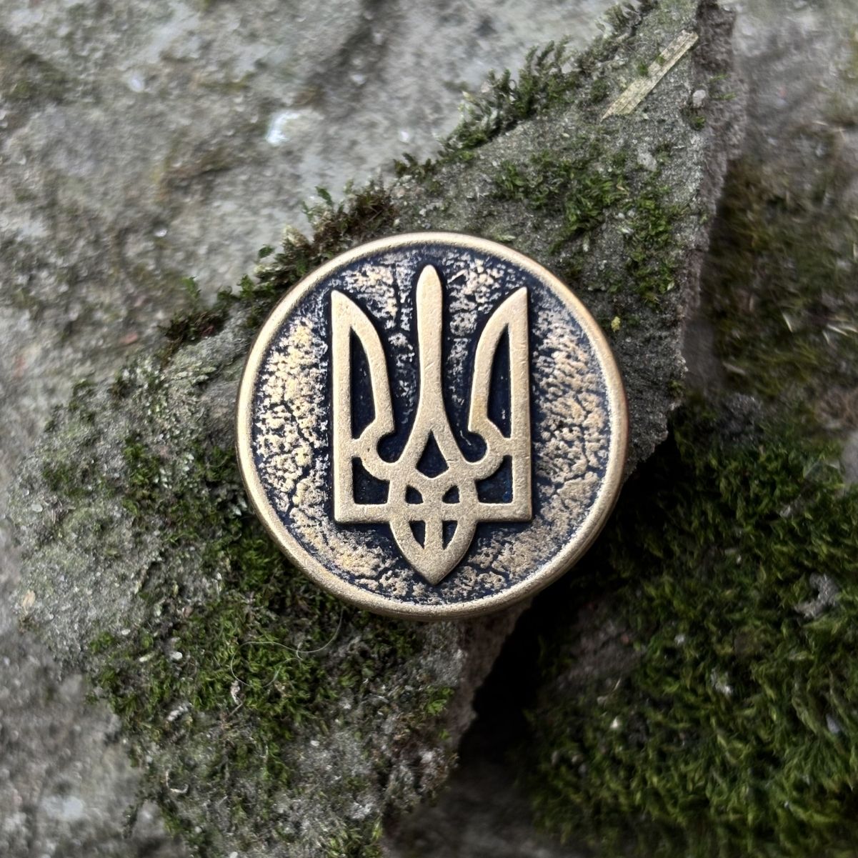 Ukrainian Coat of Arms paracord bead