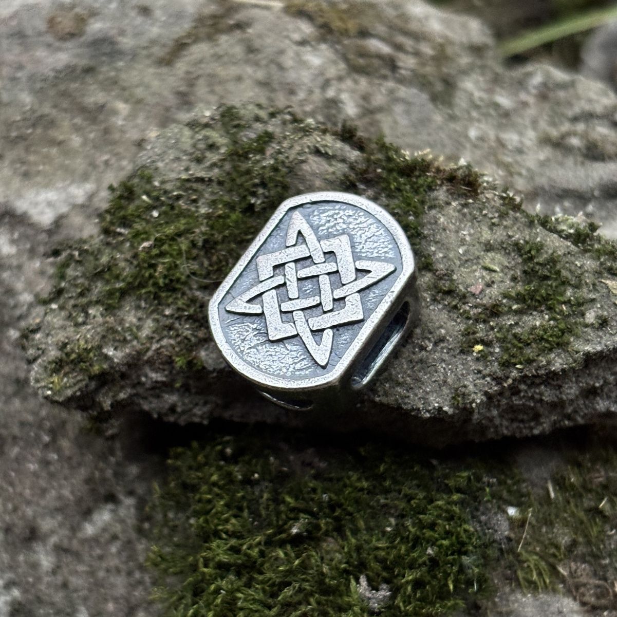 Paracord Bead Svarog