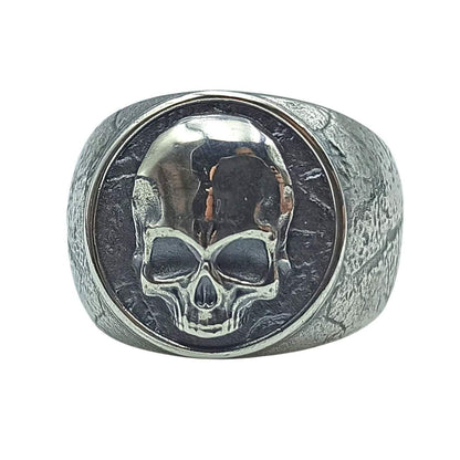 Human skull signet ring