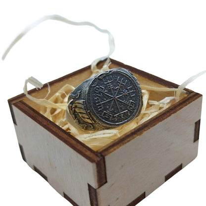 Vegvisir with Drakkar ring