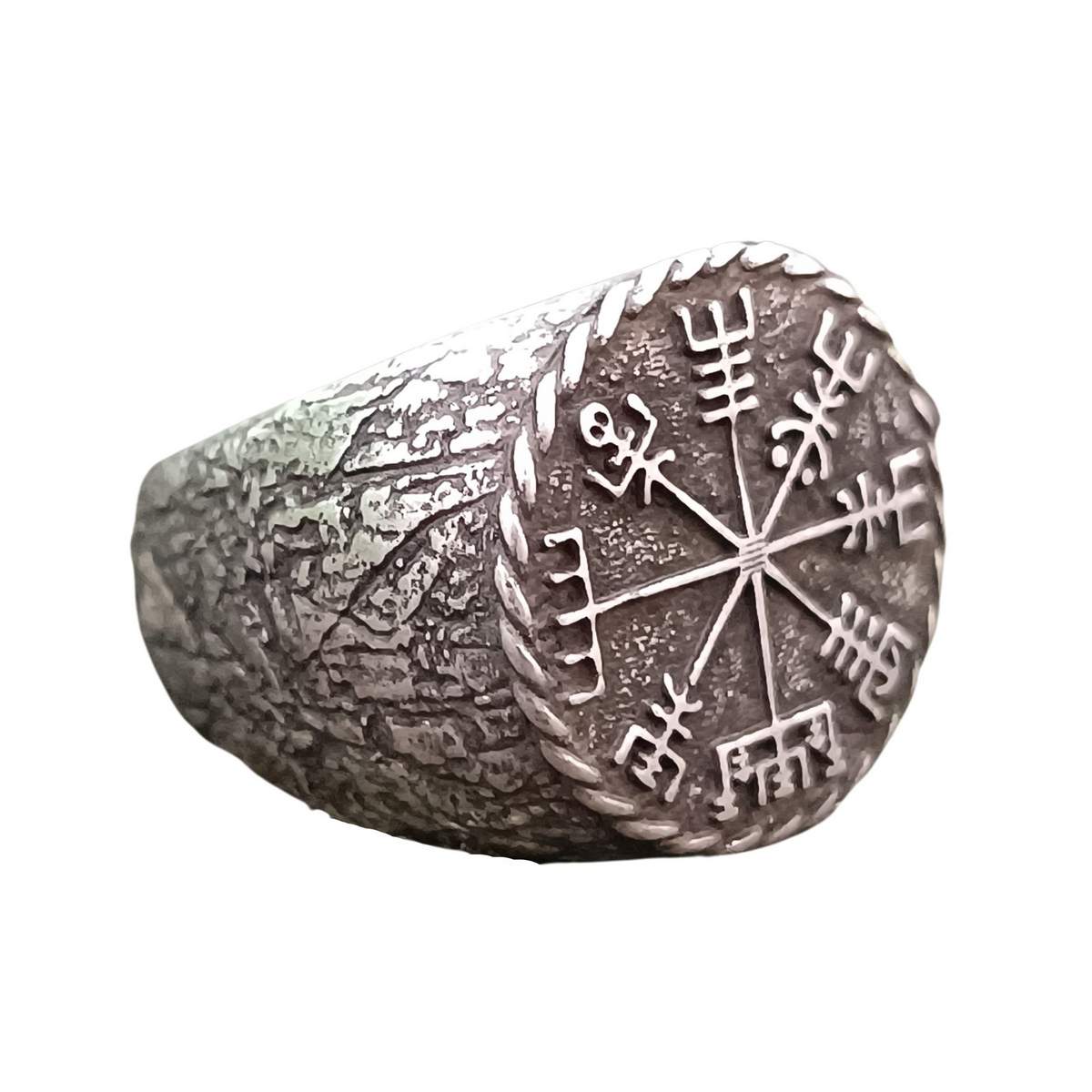 Vegvisir ring Viking compass