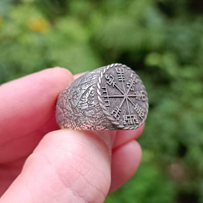 Vegvisir ring Viking compass