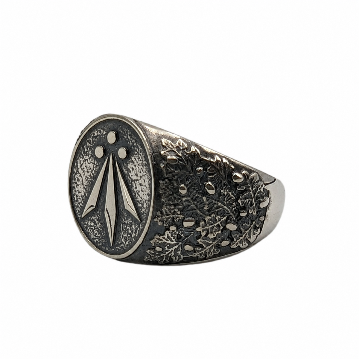 Awen signet ring