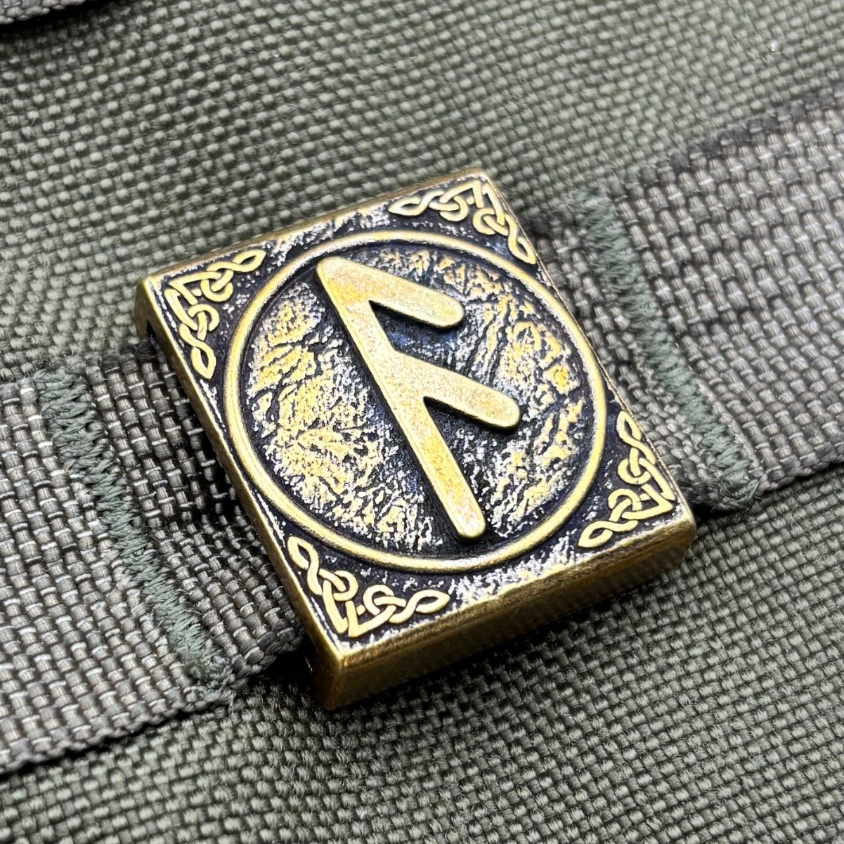 Ansuz rune molle clip