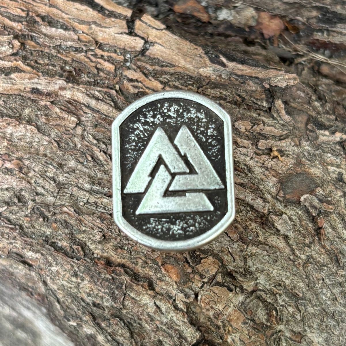 Valknut Norse paracord bead