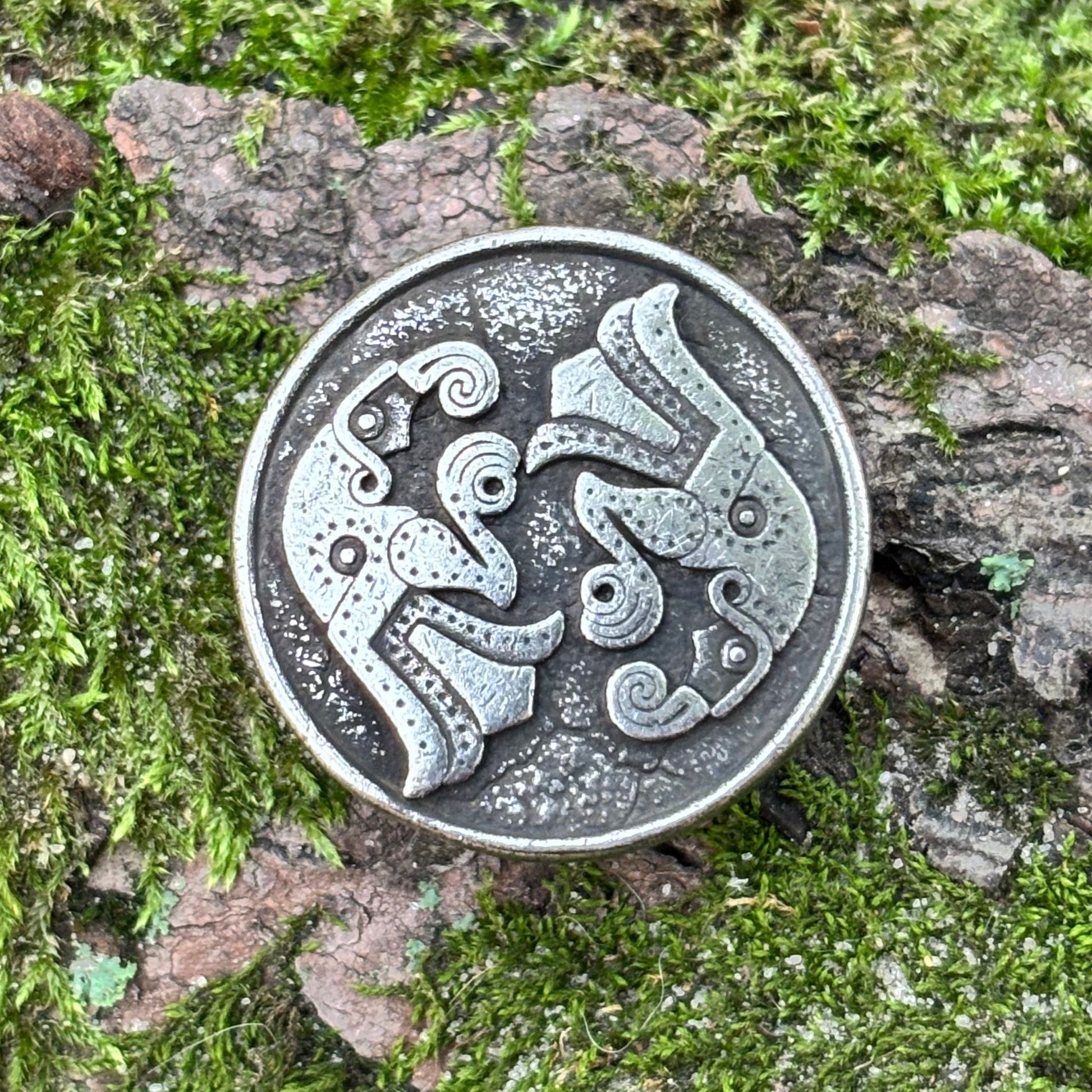 Odin ravens paracord bead