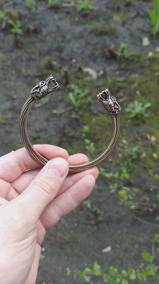 Wolf arm ring Viking bracelet