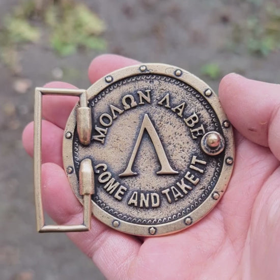 Spartan warrior helmet belt buckle