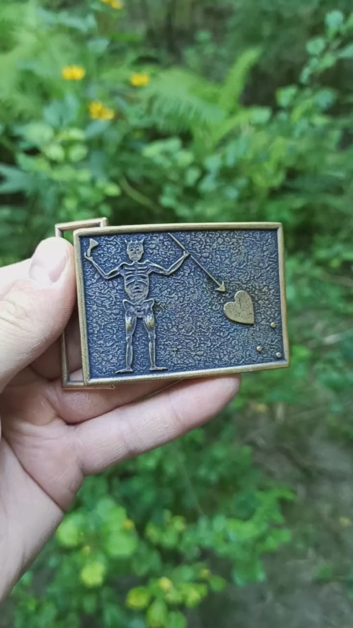 Blackbeard the Pirate flag custom belt buckle