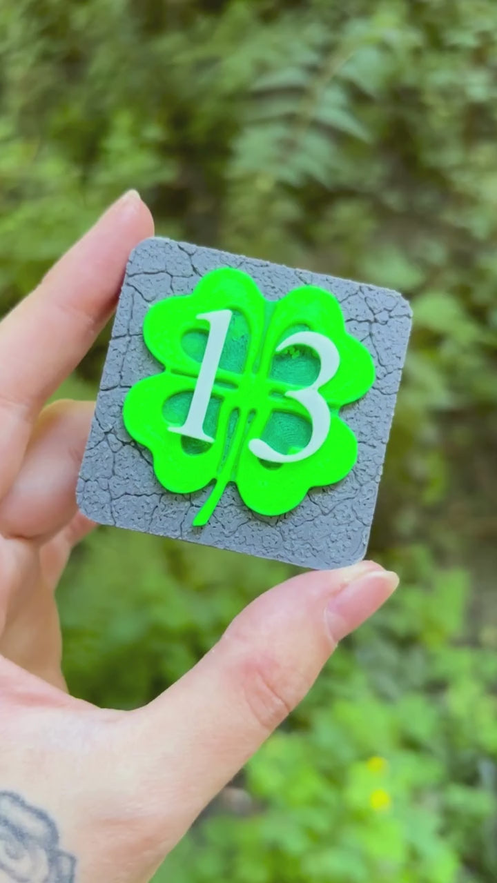 Lucky 13 magnet