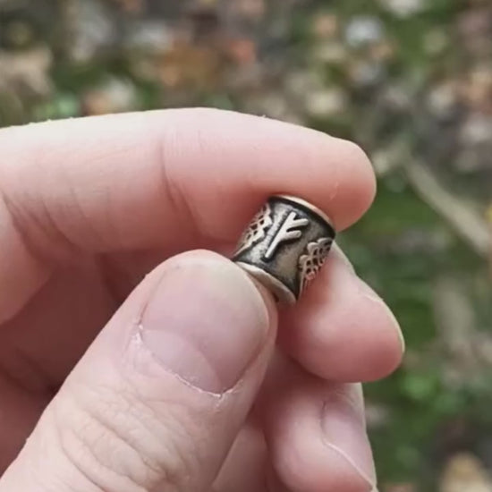 Fehu rune bead