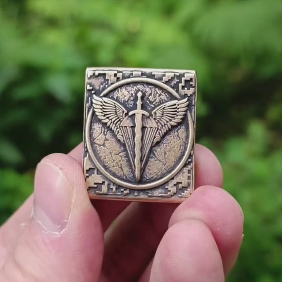 Ukrainian Air Assault Forces Molle clip