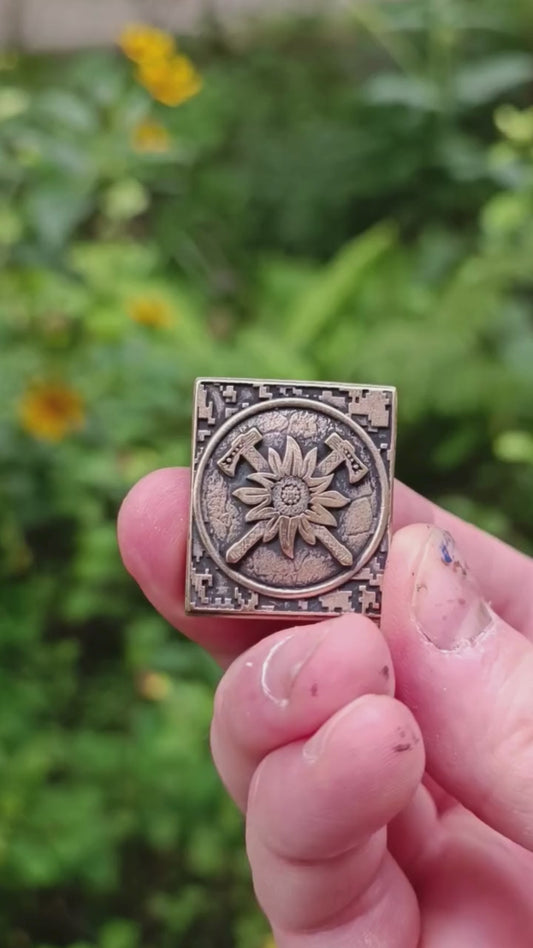 Ukrainian Mountain Infantry Molle clip