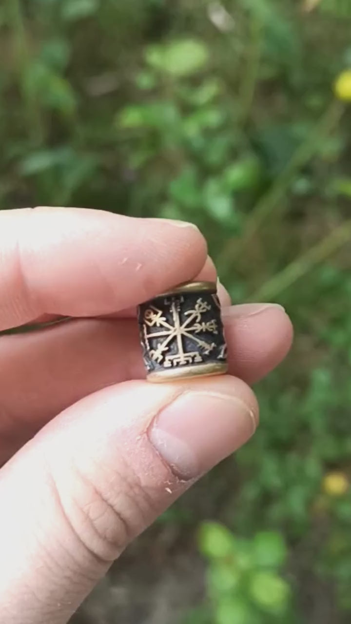 Vegvisir symbol bead