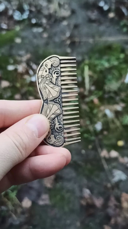 Germanic raven beard Viking comb