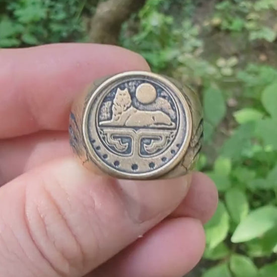 Ichkerian flag ring