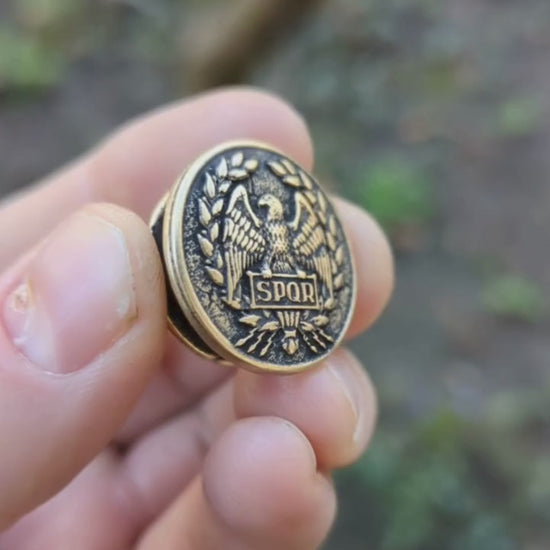 Aquila eagle paracord bead