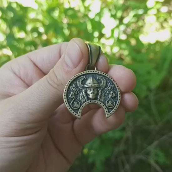 Freya goddess pendant