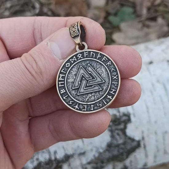 Valknut in circle of Elder Futhark runes pendant
