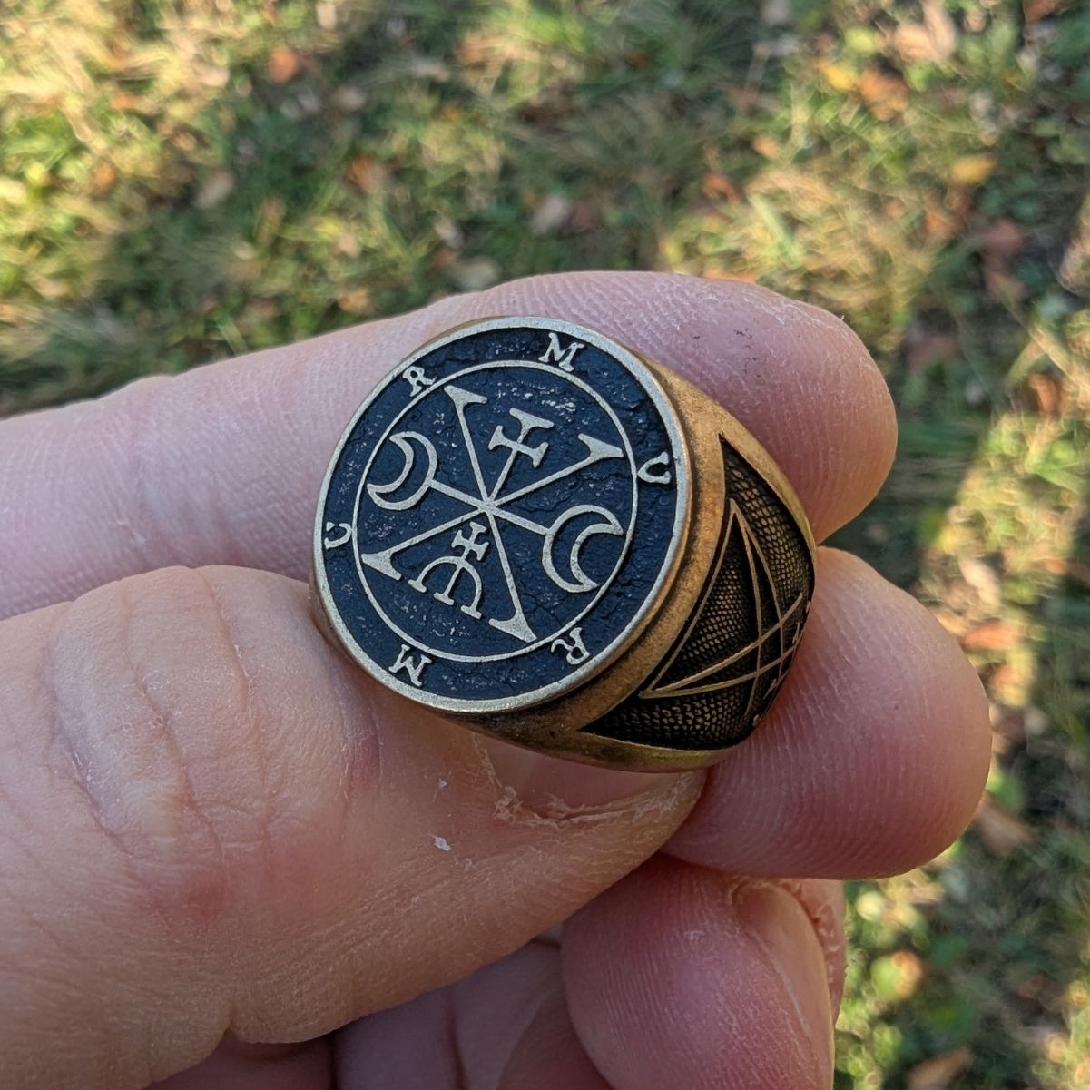 Sigil of Murmur Ring