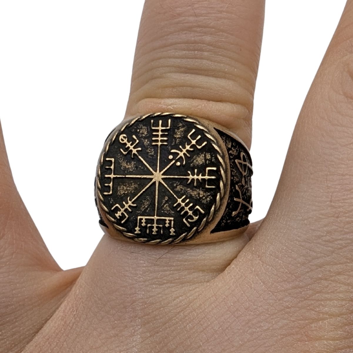 Draumstafir Ring with Vegvisir