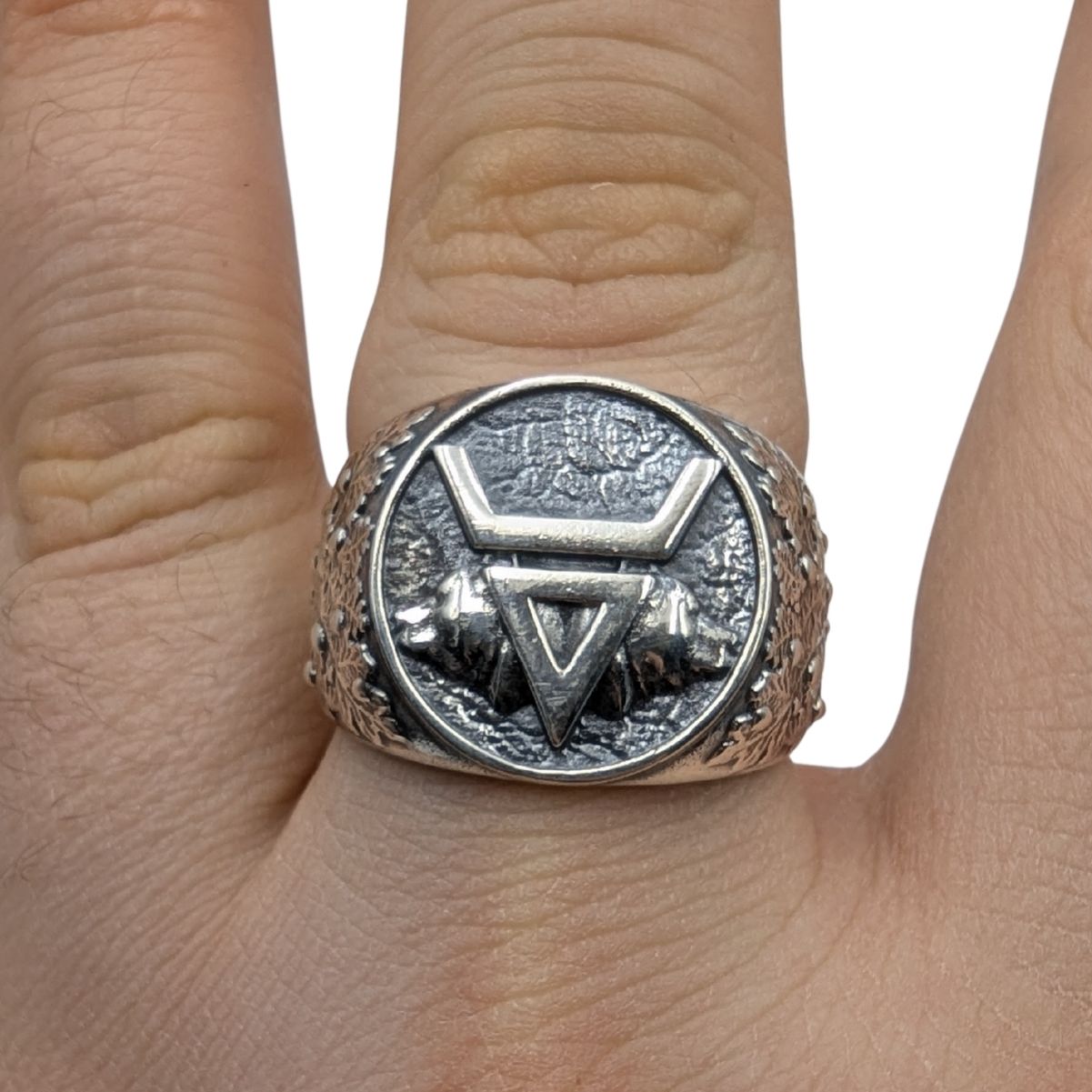 Veles Slavic ring