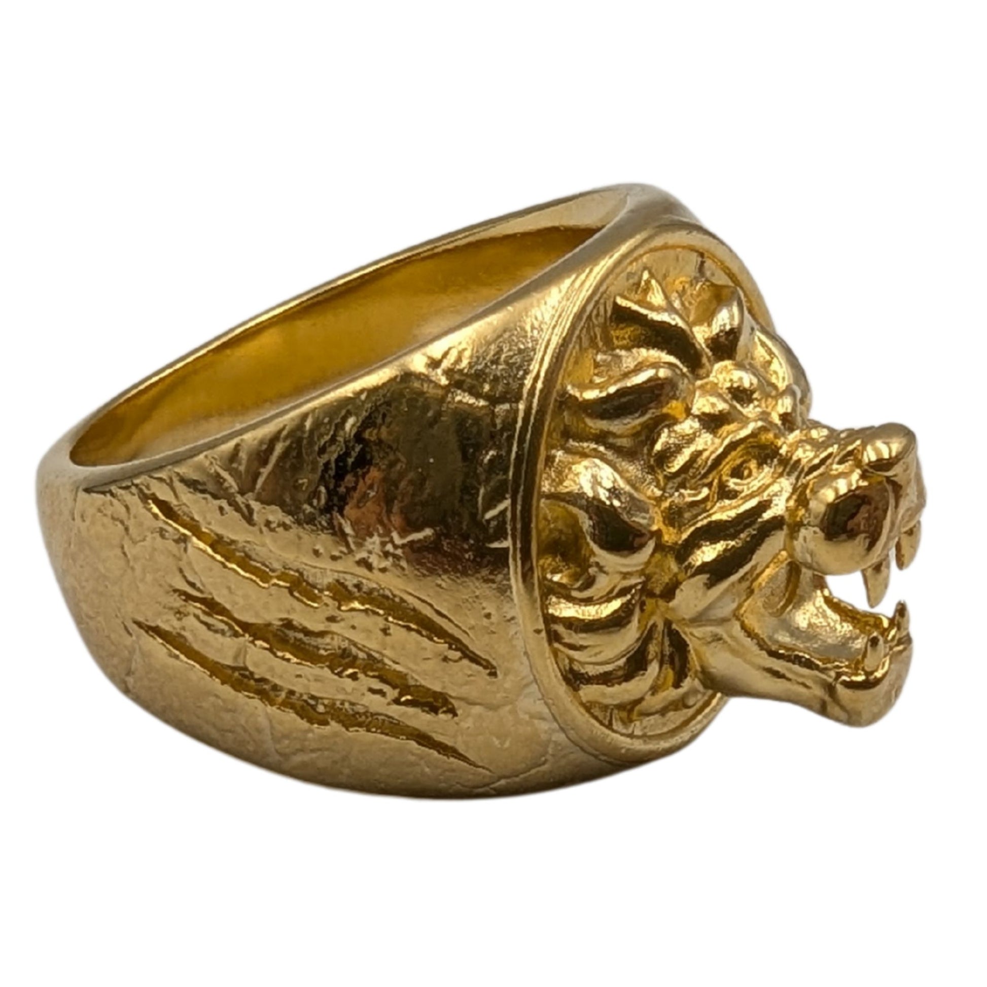 Lion signet ring