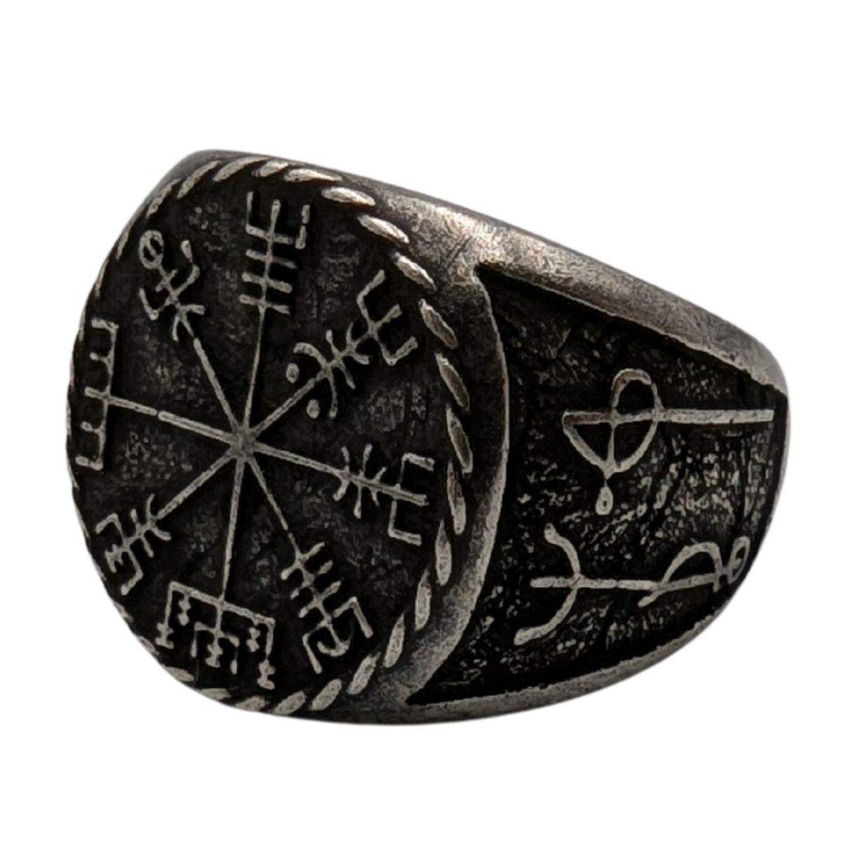 Draumstafir Ring with Vegvisir