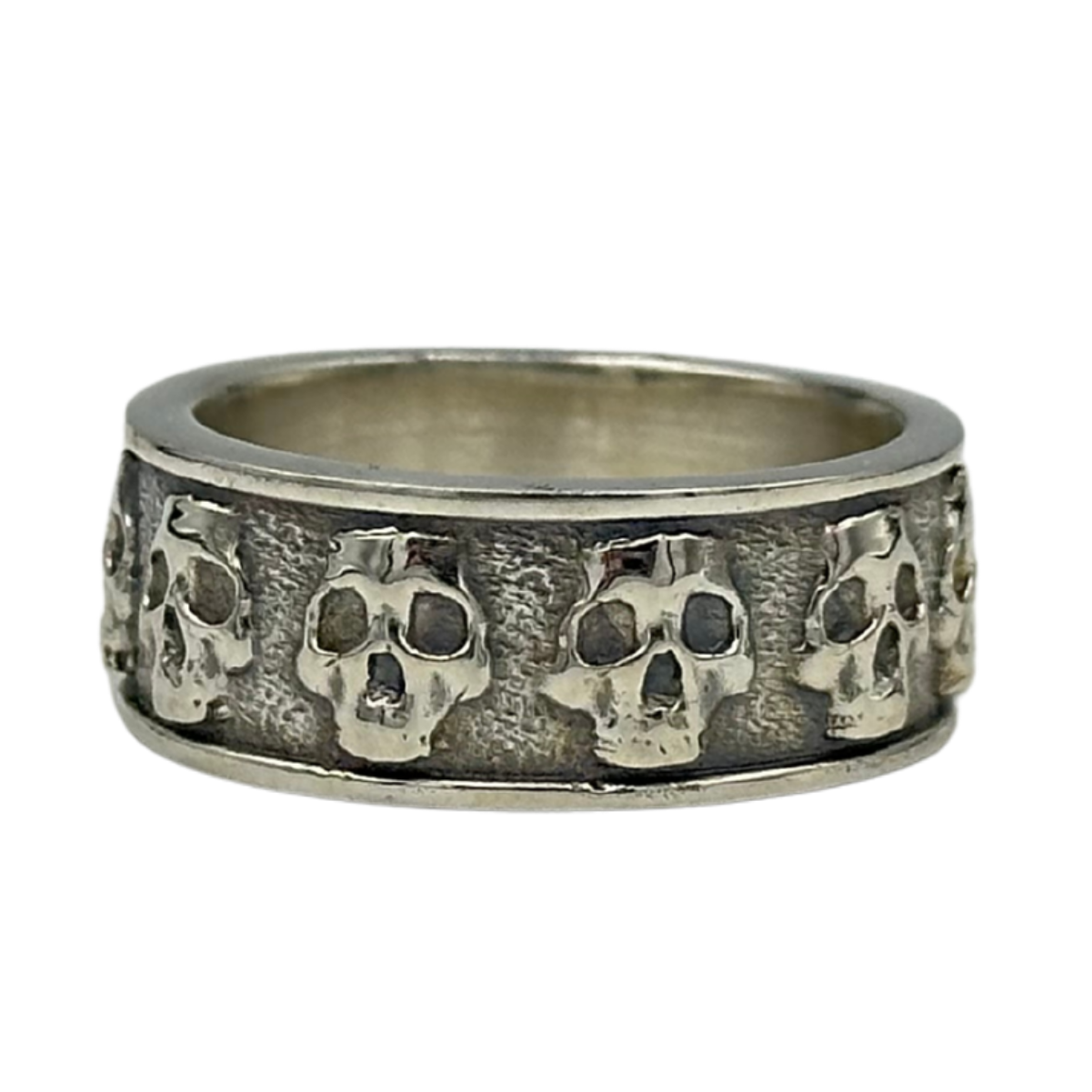 Skull band ring