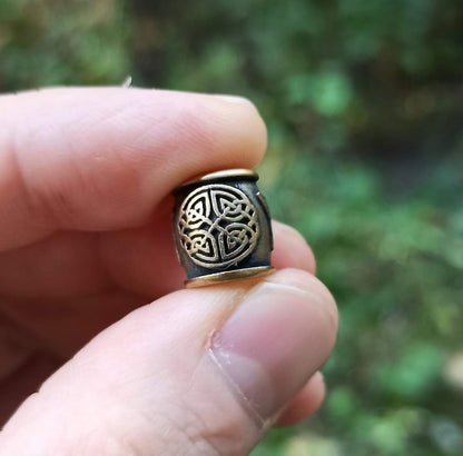 Algiz rune bronze bead