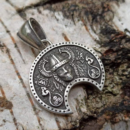 Freya silver plated pendant