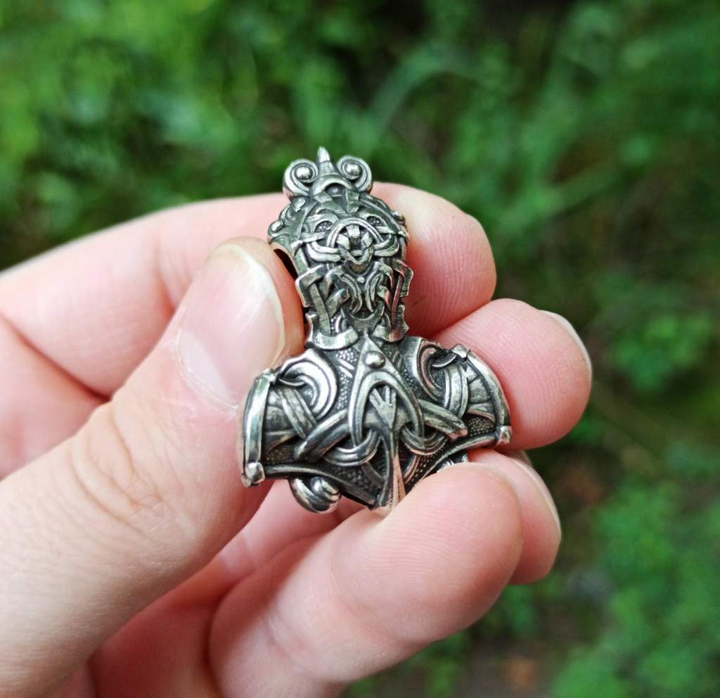 Mjolnir Hammer silver pendant