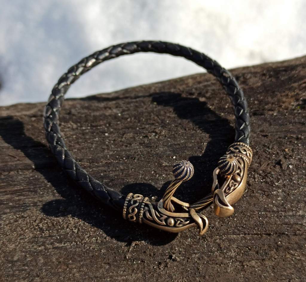 Norse dragon leather bracelet 5 mm version   