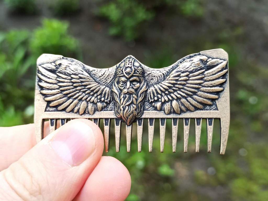 Odin with ravens beard Viking comb   