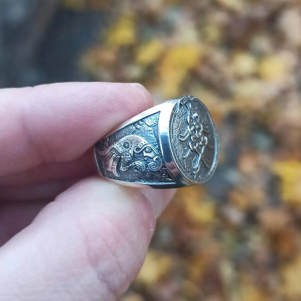 Mask of Odin signet silver ring   