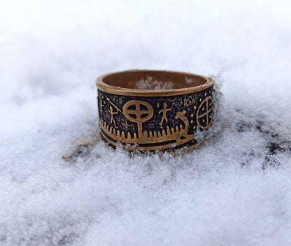 Norse Petroglyph ring from bronze