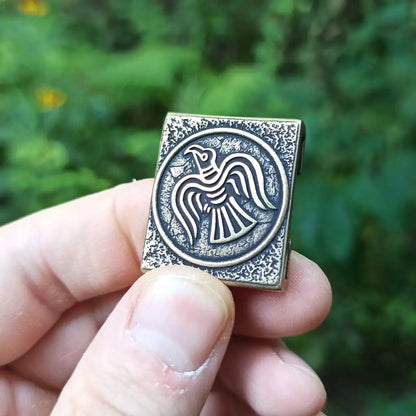 Viking Raven banner bronze Molle clip