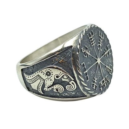 Vegvisir with germanic ravens silver signet ring